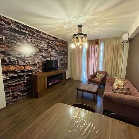 7Th Heaven Apartment In Central ティビリシ エクステリア 写真