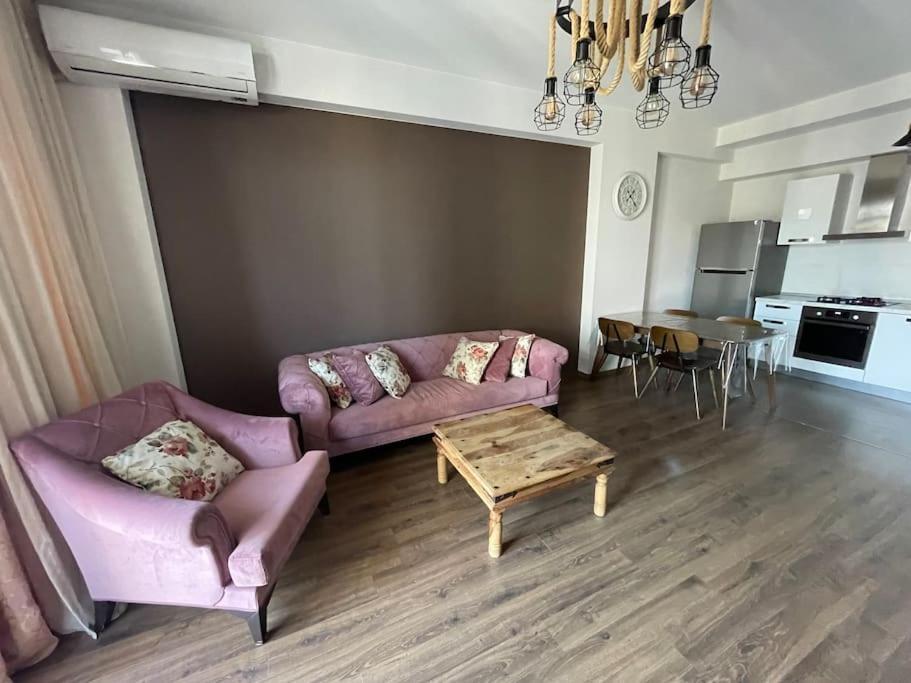 7Th Heaven Apartment In Central ティビリシ エクステリア 写真