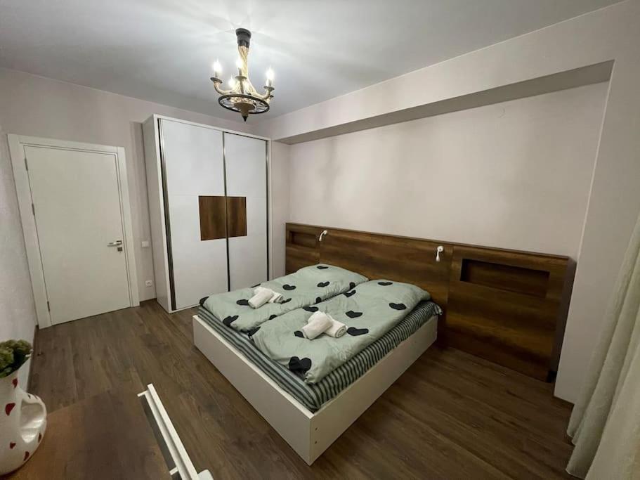 7Th Heaven Apartment In Central ティビリシ エクステリア 写真